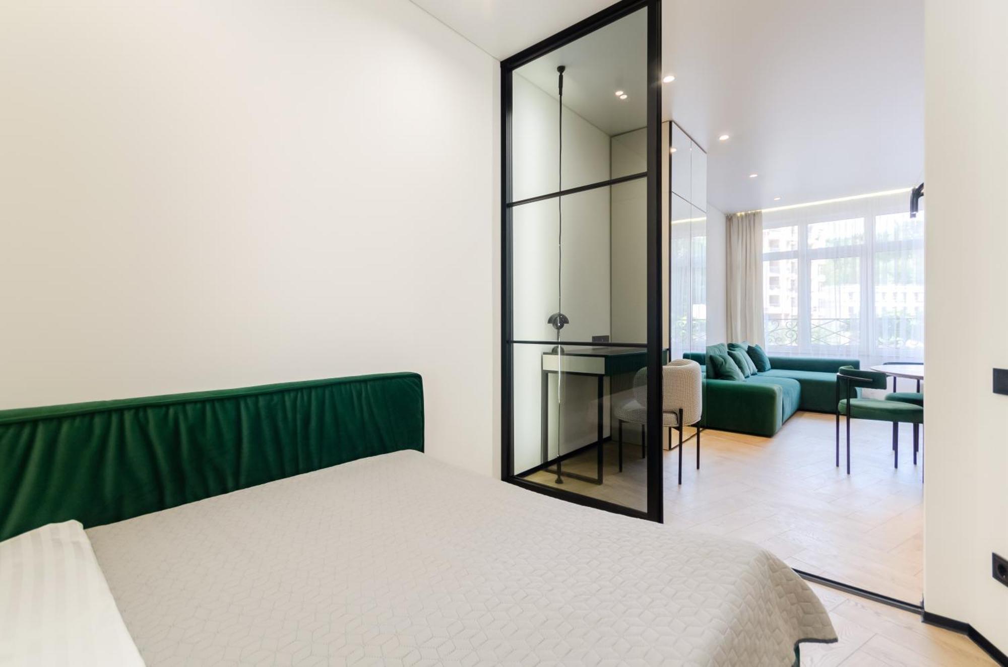 Petrovdom 2-76 Luxury Living In Rc Pechersk Plaza Kiev Esterno foto