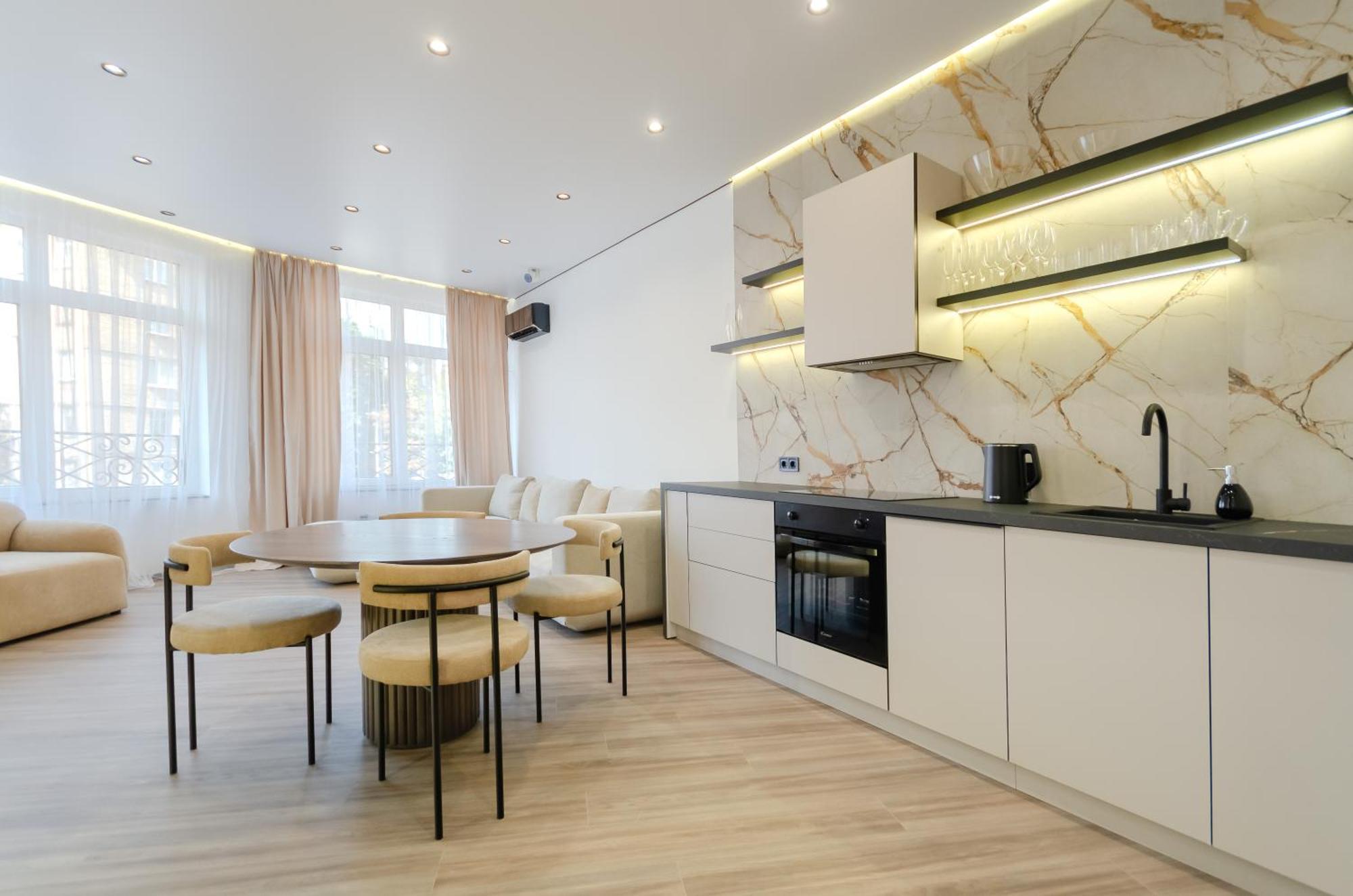 Petrovdom 2-76 Luxury Living In Rc Pechersk Plaza Kiev Esterno foto