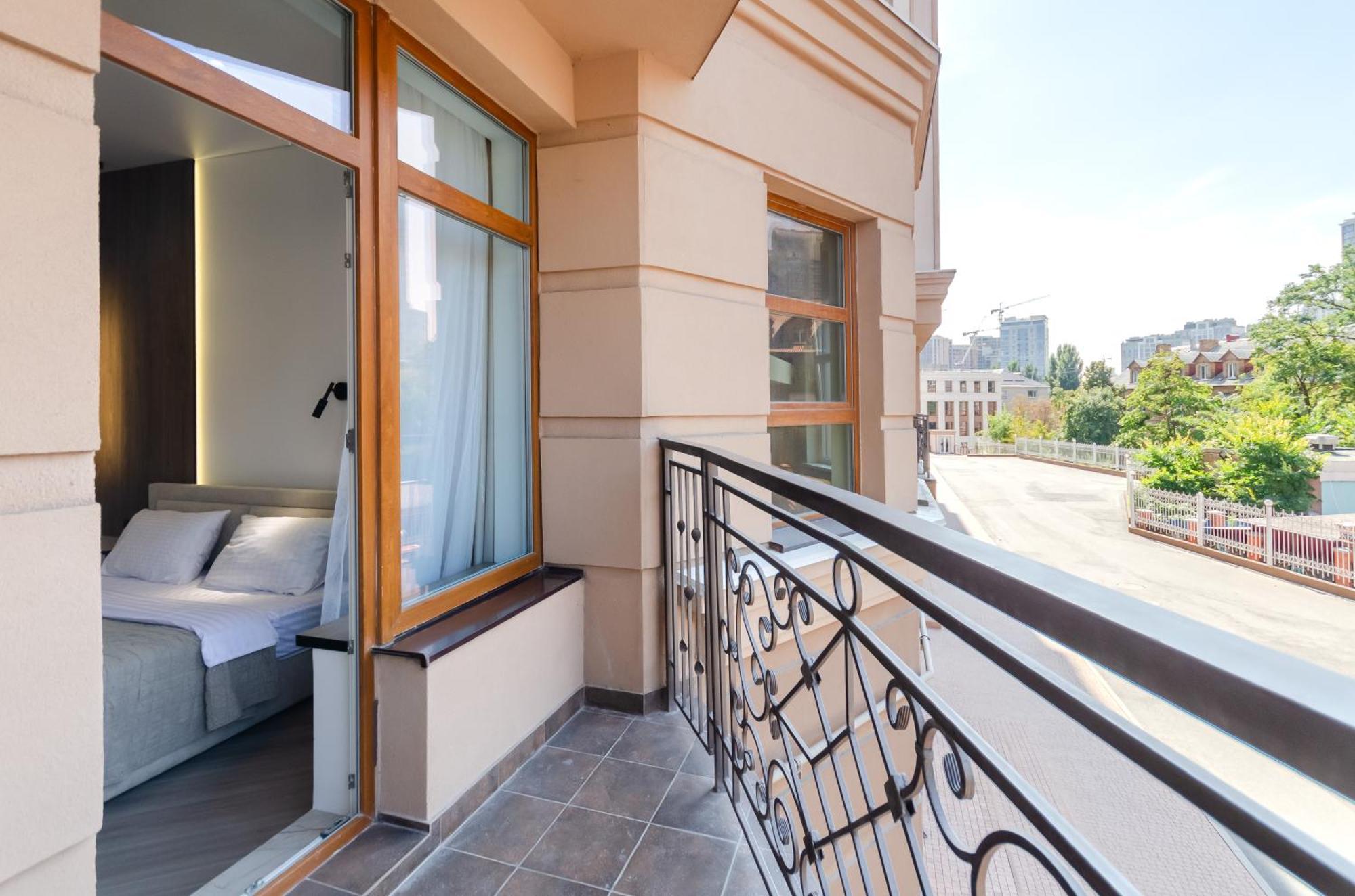 Petrovdom 2-76 Luxury Living In Rc Pechersk Plaza Kiev Esterno foto
